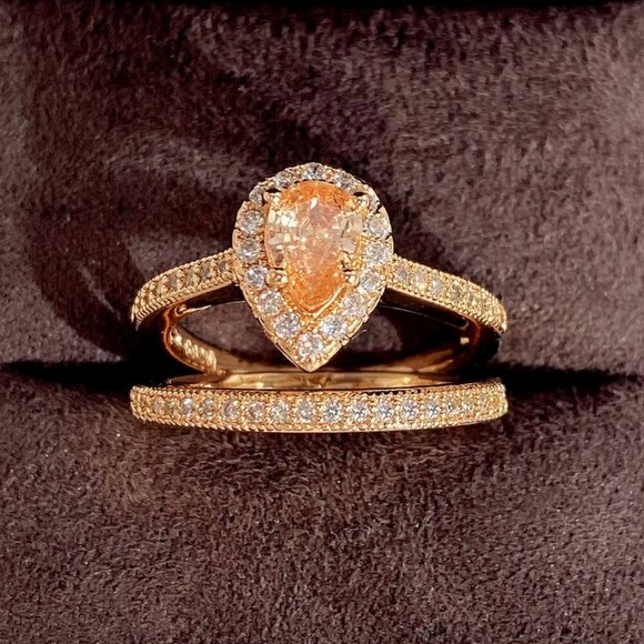 NEW 18k Gold Champagne Diamond Ring Pear Cut Teardrop Ring Set of 2 Rings - Picture 3 of 7